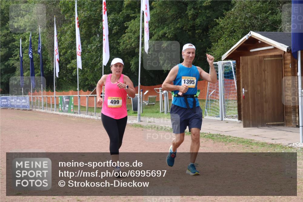 08.09.2024 - Airport Race Strokosch-Dieckow http://msf.ph/oto/6995697 08.09.2024 13:18:48 Ziel 390, 499, 1395 meine-sportfotos.de