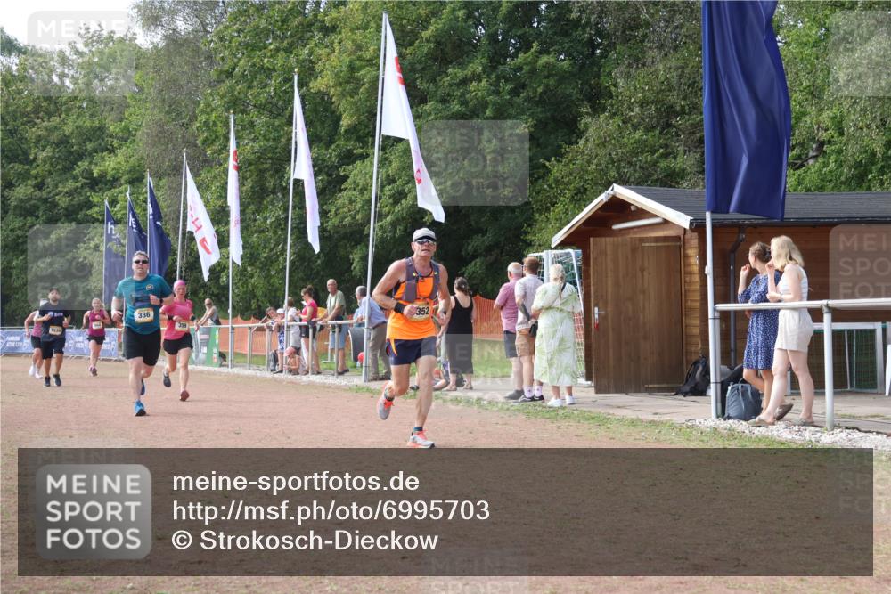08.09.2024 - Airport Race Strokosch-Dieckow http://msf.ph/oto/6995703 08.09.2024 12:37:36 Ziel 66, 301, 336, 359, 864, 1275, 1321, 1337, 1352, 1530 meine-sportfotos.de