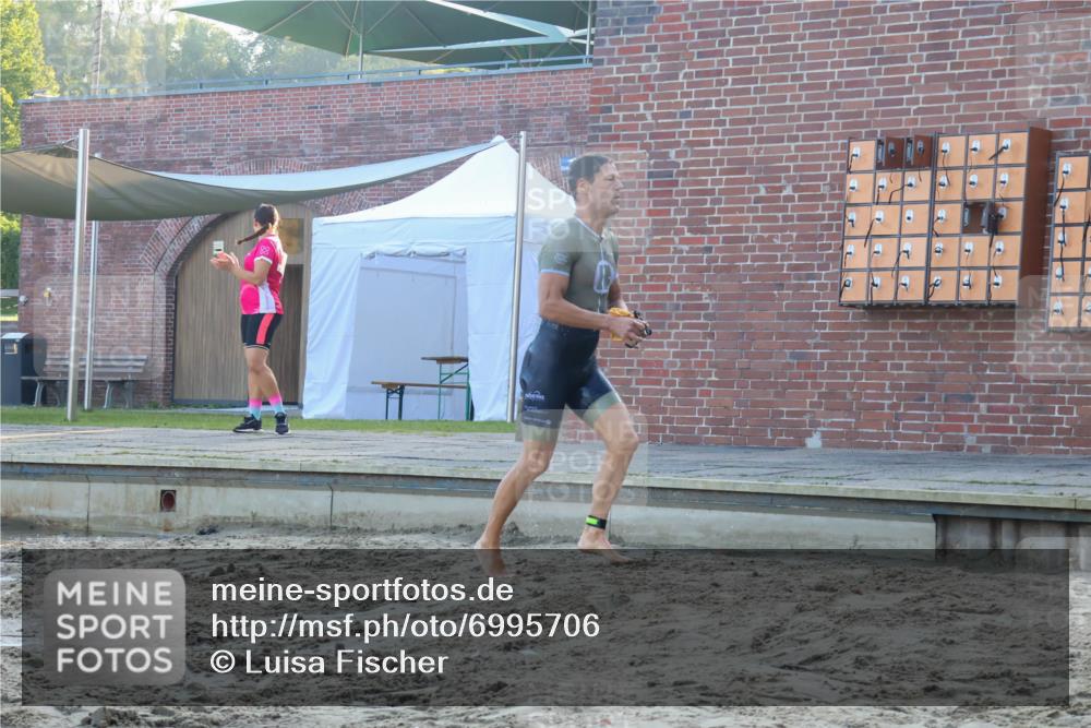 08.09.2024 - Stadtparktriathlon Luisa Fischer http://msf.ph/oto/6995706 08.09.2024 08:46:38 Schwimmen 19, 22, 25, 26, 29, 47, 50, 68, 77, 86 meine-sportfotos.de