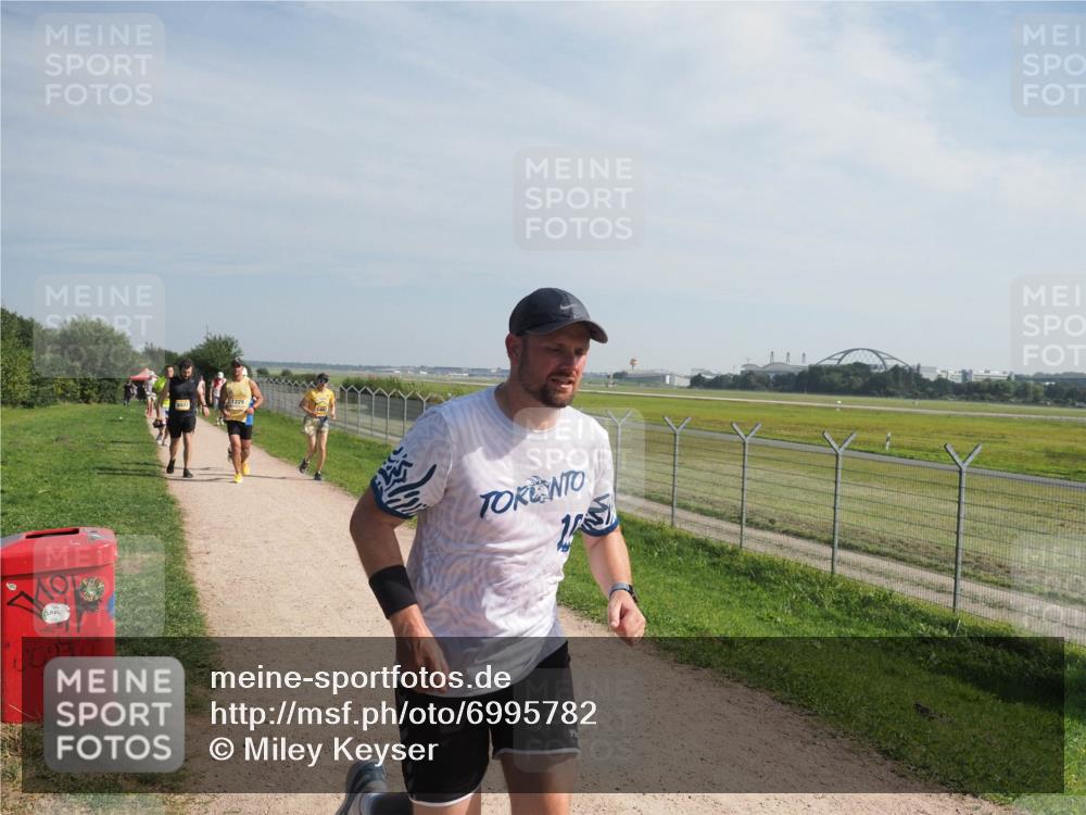 08.09.2024 - Airport Race Miley Keyser http://msf.ph/oto/6995782 08.09.2024 12:17:40 Laufen OLYMPUS, DIGITAL, CAMERA meine-sportfotos.de