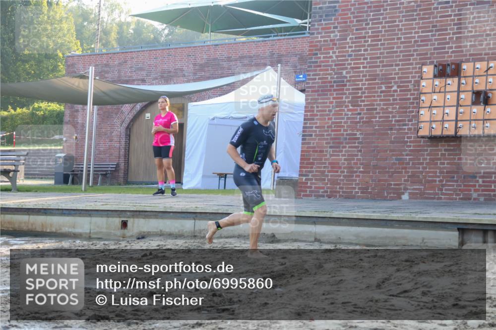 08.09.2024 - Stadtparktriathlon Luisa Fischer http://msf.ph/oto/6995860 08.09.2024 08:47:09 Schwimmen 3, 39, 44, 78, 80 meine-sportfotos.de