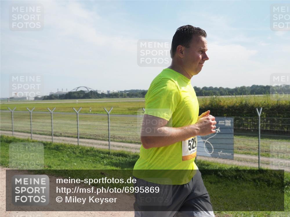 08.09.2024 - Airport Race Miley Keyser http://msf.ph/oto/6995869 08.09.2024 12:17:48 Laufen OLYMPUS, DIGITAL, CAMERA meine-sportfotos.de