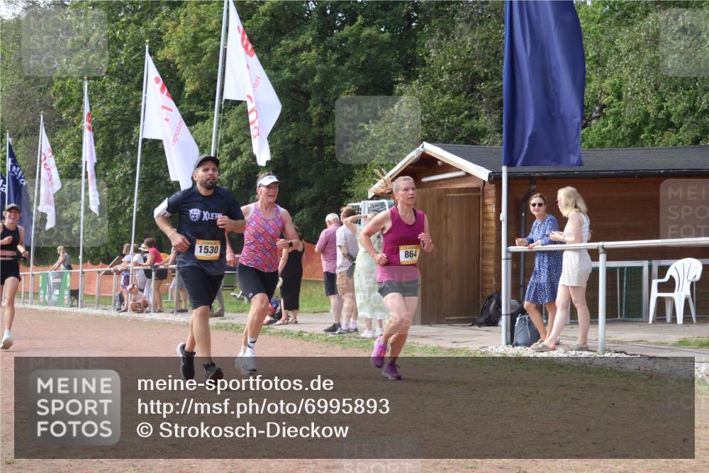 08.09.2024 - Airport Race Strokosch-Dieckow http://msf.ph/oto/6995893 08.09.2024 12:37:41 Ziel 336, 359, 690, 864, 1275, 1321, 1337, 1356, 1530 meine-sportfotos.de