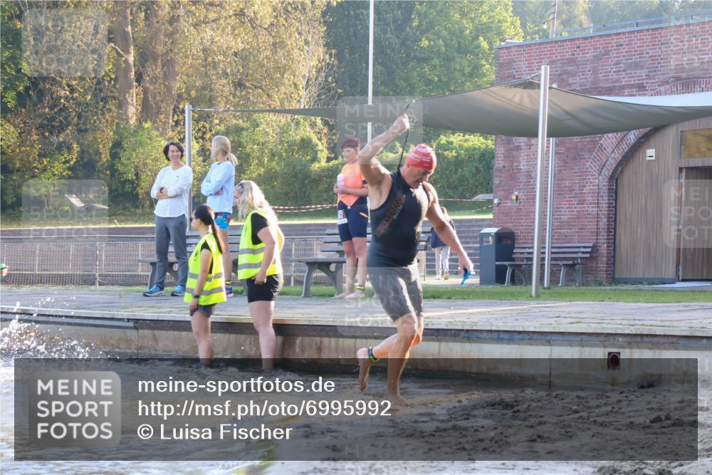 08.09.2024 - Stadtparktriathlon Luisa Fischer http://msf.ph/oto/6995992 08.09.2024 08:47:46 Schwimmen 18, 28, 30, 31, 41, 63, 76, 85 meine-sportfotos.de