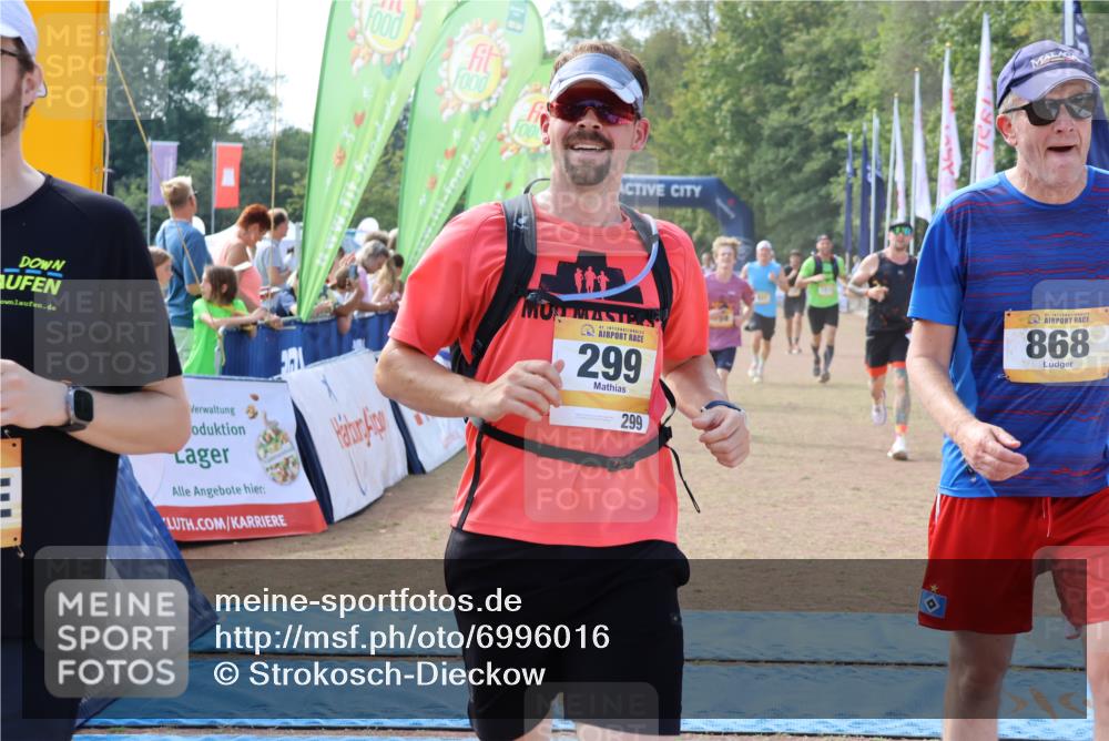 08.09.2024 - Airport Race Strokosch-Dieckow http://msf.ph/oto/6996016 08.09.2024 12:28:31 Ziel 26, 177, 299, 759, 831, 868, 886, 897, 1215, 1462, 1465, 2577, 2880, 3088 meine-sportfotos.de