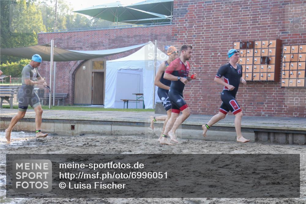 08.09.2024 - Stadtparktriathlon Luisa Fischer http://msf.ph/oto/6996051 08.09.2024 08:47:56 Schwimmen 15, 21, 23, 28, 35, 40, 41, 45, 54, 63, 66, 67, 72, 74, 76, 85 meine-sportfotos.de