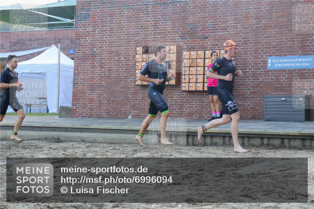 08.09.2024 - Stadtparktriathlon Luisa Fischer http://msf.ph/oto/6996094 08.09.2024 08:48:00 Schwimmen 15, 21, 23, 28, 35, 37, 40, 41, 45, 54, 66, 67, 72, 74, 82, 85 meine-sportfotos.de