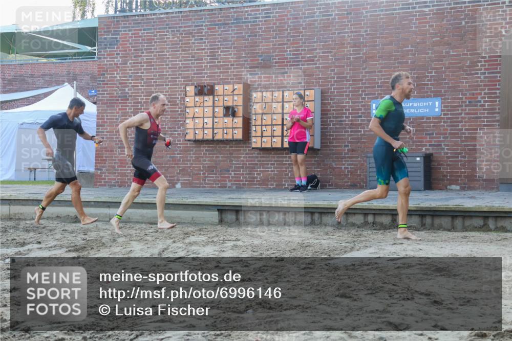 08.09.2024 - Stadtparktriathlon Luisa Fischer http://msf.ph/oto/6996146 08.09.2024 08:48:05 Schwimmen 15, 21, 23, 35, 37, 40, 60, 64, 66, 67, 72, 74, 82 meine-sportfotos.de