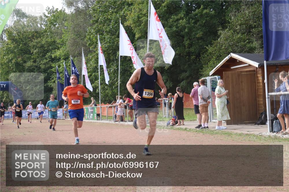 08.09.2024 - Airport Race Strokosch-Dieckow http://msf.ph/oto/6996167 08.09.2024 12:37:47 Ziel 536, 690, 1252, 1256, 1321, 1356, 1359, 3103 meine-sportfotos.de