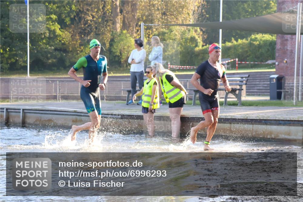08.09.2024 - Stadtparktriathlon Luisa Fischer http://msf.ph/oto/6996293 08.09.2024 08:48:30 Schwimmen 4, 6, 14, 61 meine-sportfotos.de