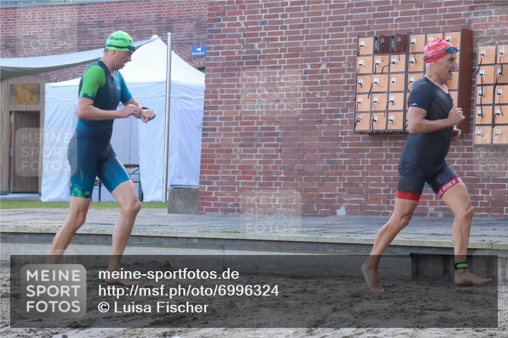 08.09.2024 - Stadtparktriathlon Luisa Fischer http://msf.ph/oto/6996324 08.09.2024 08:48:33 Schwimmen 4, 14, 61, 65 meine-sportfotos.de