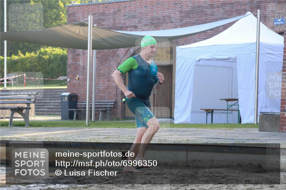08.09.2024 - Stadtparktriathlon Luisa Fischer http://msf.ph/oto/6996350 08.09.2024 08:48:40 Schwimmen 4, 16, 61, 65 meine-sportfotos.de