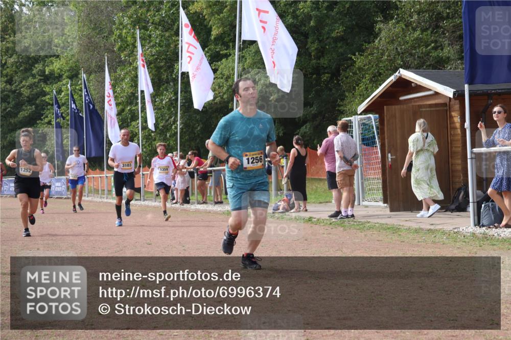 08.09.2024 - Airport Race Strokosch-Dieckow http://msf.ph/oto/6996374 08.09.2024 12:37:51 Ziel 536, 690, 1031, 1033, 1252, 1256, 1359, 3103 meine-sportfotos.de