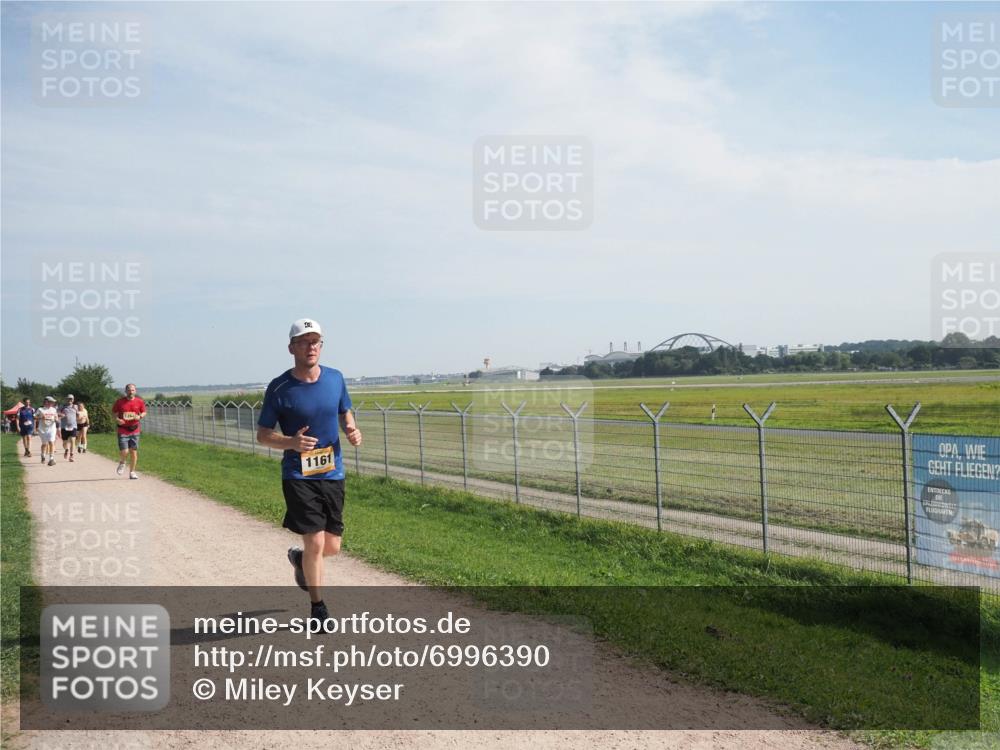 08.09.2024 - Airport Race Miley Keyser http://msf.ph/oto/6996390 08.09.2024 12:18:18 Laufen OLYMPUS, DIGITAL, CAMERA meine-sportfotos.de