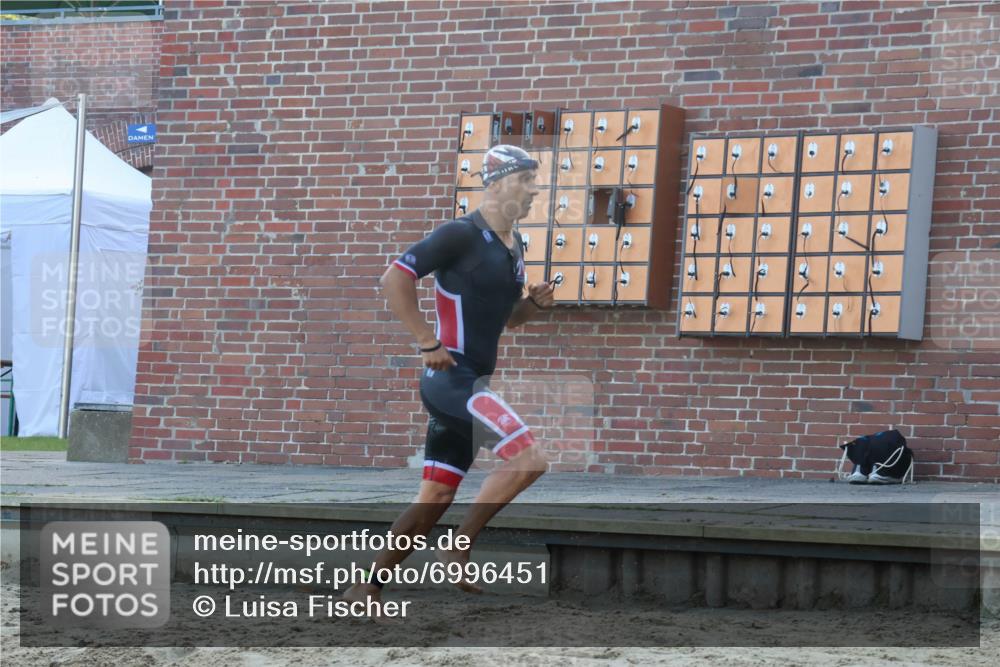 08.09.2024 - Stadtparktriathlon Luisa Fischer http://msf.ph/oto/6996451 08.09.2024 08:49:16 Schwimmen 2, 88 meine-sportfotos.de