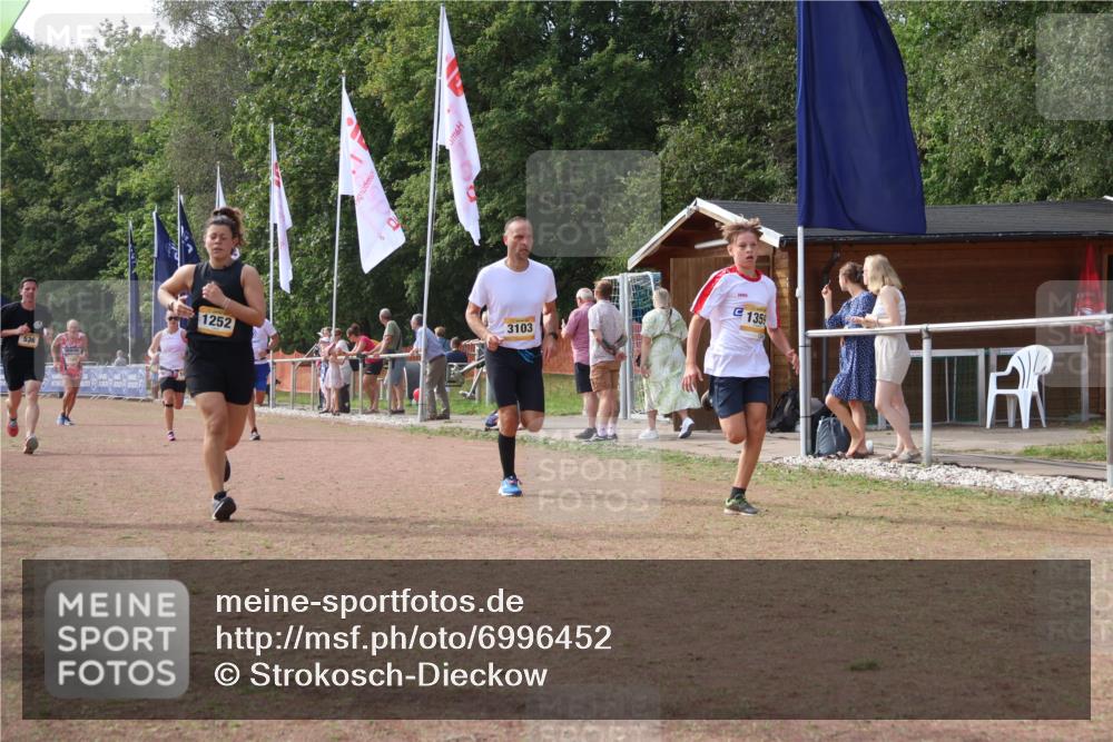 08.09.2024 - Airport Race Strokosch-Dieckow http://msf.ph/oto/6996452 08.09.2024 12:37:53 Ziel 536, 1031, 1033, 1252, 1256, 1359, 3102, 3103 meine-sportfotos.de