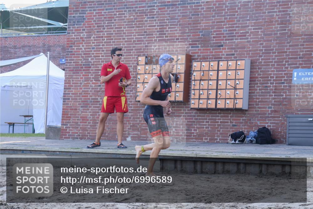 08.09.2024 - Stadtparktriathlon Luisa Fischer http://msf.ph/oto/6996589 08.09.2024 08:57:21 Schwimmen 99, 114, 122 meine-sportfotos.de