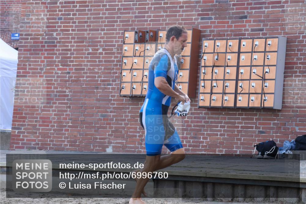 08.09.2024 - Stadtparktriathlon Luisa Fischer http://msf.ph/oto/6996760 08.09.2024 08:58:10 Schwimmen 102, 158 meine-sportfotos.de