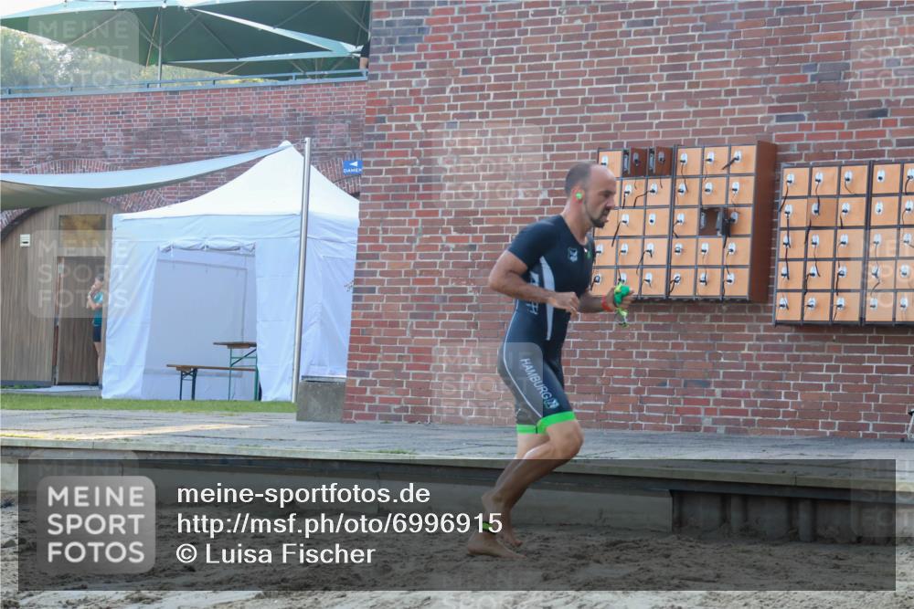 08.09.2024 - Stadtparktriathlon Luisa Fischer http://msf.ph/oto/6996915 08.09.2024 08:58:38 Schwimmen 90, 91, 92, 93, 98, 105, 108, 112, 120, 123, 125, 127 meine-sportfotos.de