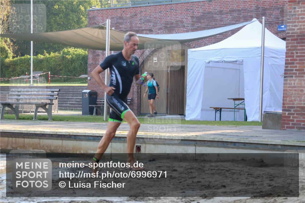 08.09.2024 - Stadtparktriathlon Luisa Fischer http://msf.ph/oto/6996971 08.09.2024 08:58:44 Schwimmen 91, 92, 93, 98, 110, 112, 120, 127 meine-sportfotos.de