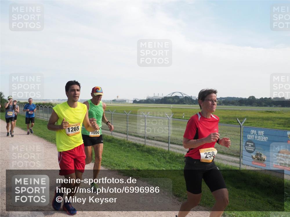 08.09.2024 - Airport Race Miley Keyser http://msf.ph/oto/6996986 08.09.2024 12:19:11 Laufen OLYMPUS, DIGITAL, CAMERA meine-sportfotos.de