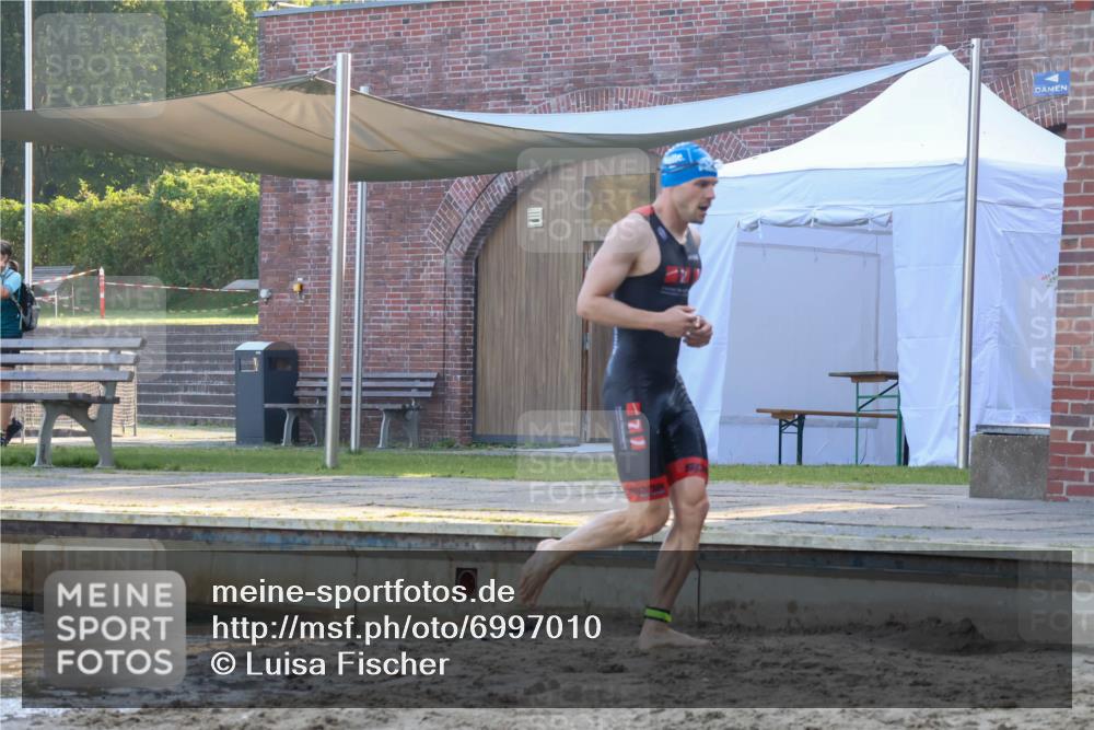08.09.2024 - Stadtparktriathlon Luisa Fischer http://msf.ph/oto/6997010 08.09.2024 08:58:49 Schwimmen 93, 98, 110, 115, 120, 127 meine-sportfotos.de
