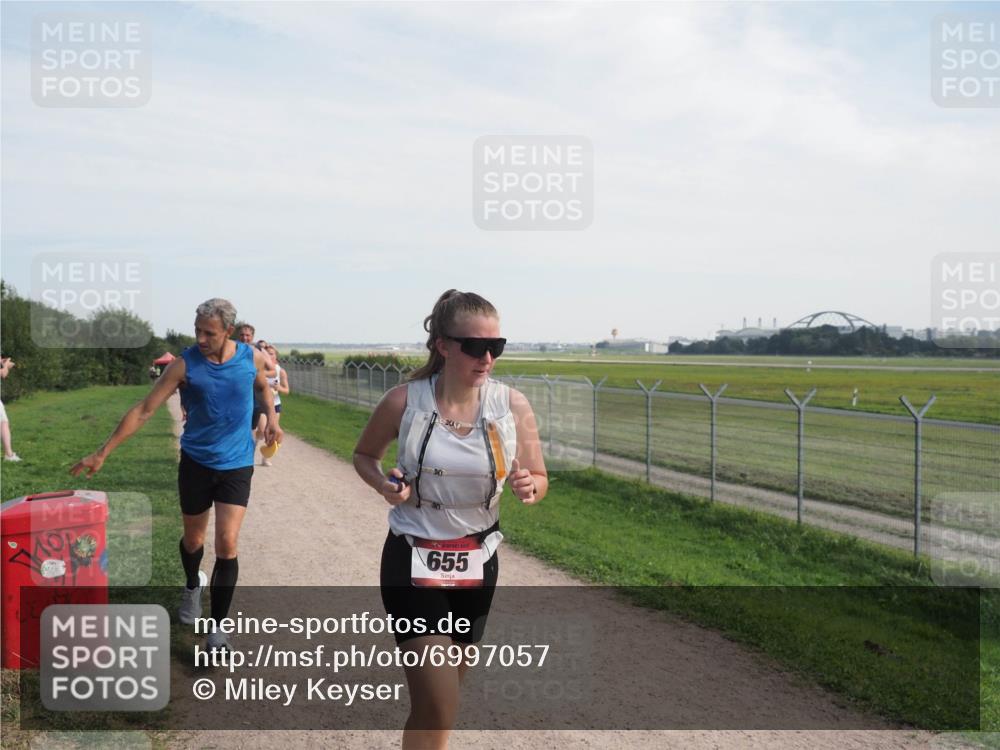 08.09.2024 - Airport Race Miley Keyser http://msf.ph/oto/6997057 08.09.2024 12:19:16 Laufen OLYMPUS, DIGITAL, CAMERA meine-sportfotos.de