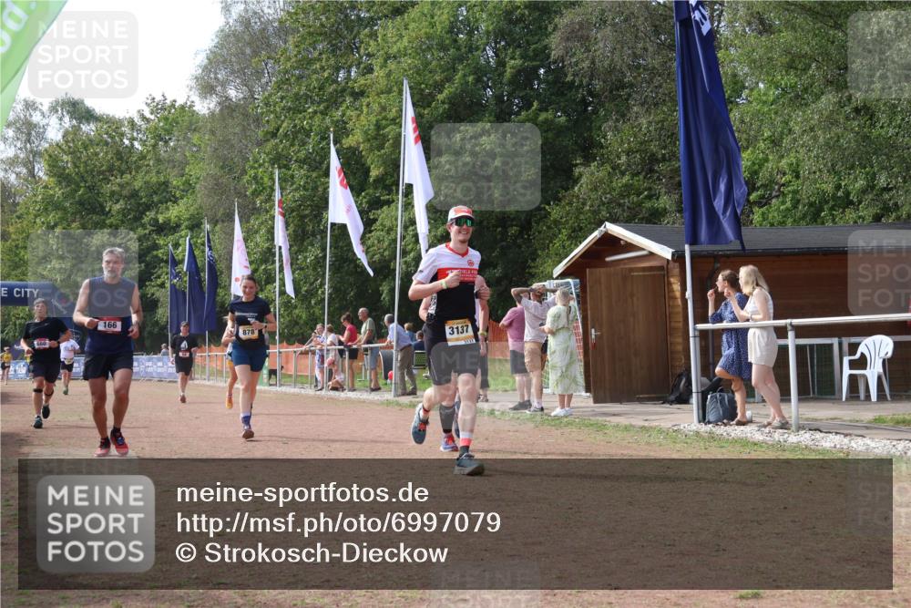 08.09.2024 - Airport Race Strokosch-Dieckow http://msf.ph/oto/6997079 08.09.2024 12:38:11 Ziel 54, 166, 406, 461, 660, 878, 1112, 1222, 1489, 1537, 3137 meine-sportfotos.de