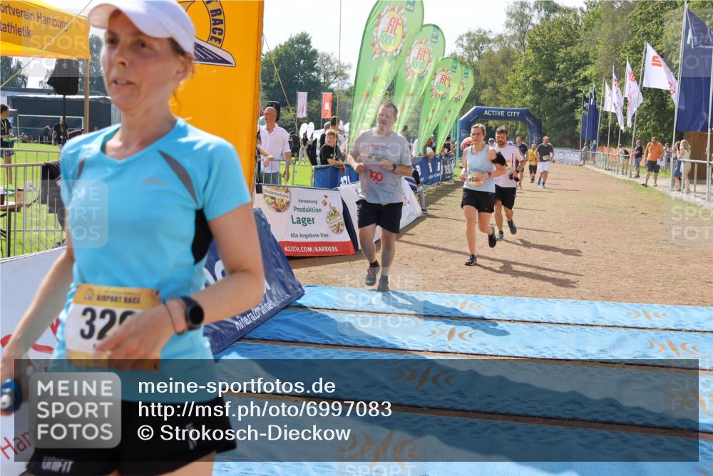 08.09.2024 - Airport Race Strokosch-Dieckow http://msf.ph/oto/6997083 08.09.2024 12:52:09 Ziel 329, 468, 549, 711, 1041, 1299, 1532 meine-sportfotos.de