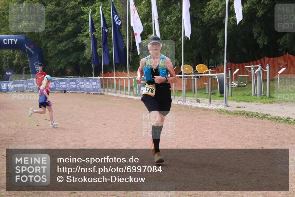 08.09.2024 - Airport Race Strokosch-Dieckow http://msf.ph/oto/6997084 08.09.2024 13:27:33 Ziel 1178 meine-sportfotos.de