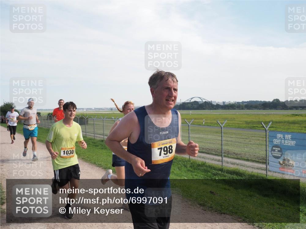 08.09.2024 - Airport Race Miley Keyser http://msf.ph/oto/6997091 08.09.2024 12:19:19 Laufen OLYMPUS, DIGITAL, CAMERA meine-sportfotos.de