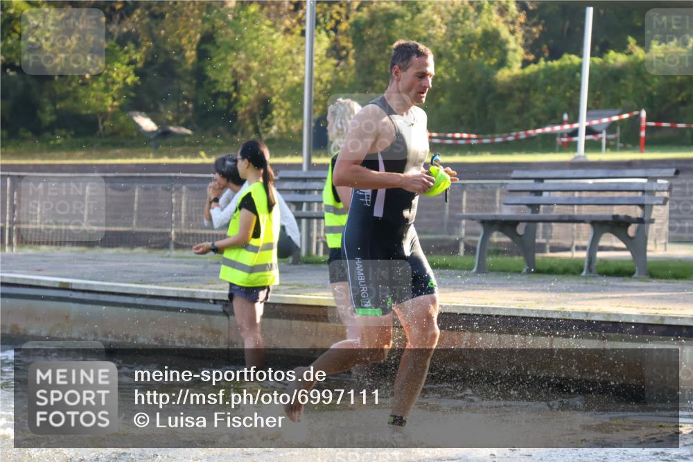 08.09.2024 - Stadtparktriathlon Luisa Fischer http://msf.ph/oto/6997111 08.09.2024 08:59:13 Schwimmen 94, 97, 109, 119 meine-sportfotos.de