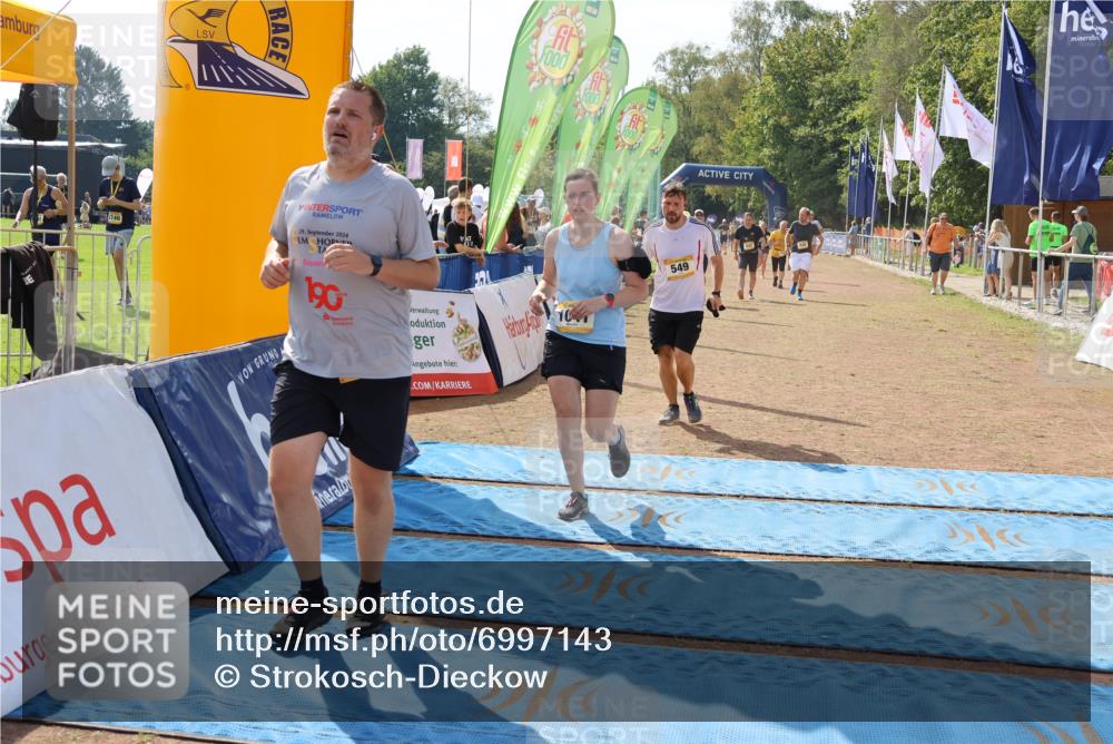 08.09.2024 - Airport Race Strokosch-Dieckow http://msf.ph/oto/6997143 08.09.2024 12:52:11 Ziel 329, 468, 549, 1041, 1090, 1299, 1532 meine-sportfotos.de