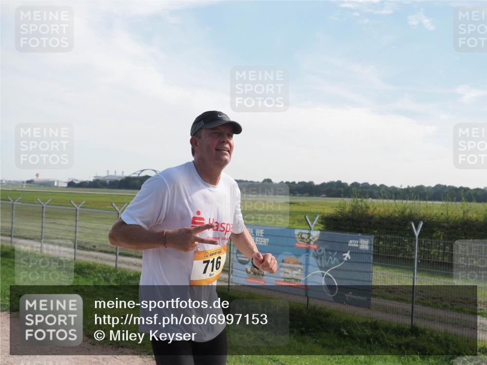 08.09.2024 - Airport Race Miley Keyser http://msf.ph/oto/6997153 08.09.2024 12:19:24 Laufen OLYMPUS, DIGITAL, CAMERA meine-sportfotos.de