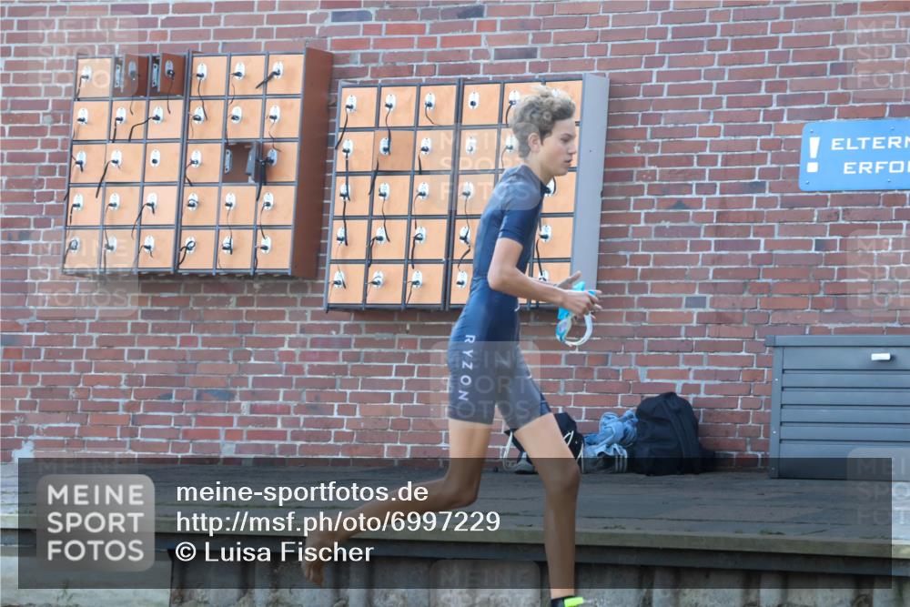 08.09.2024 - Stadtparktriathlon Luisa Fischer http://msf.ph/oto/6997229 08.09.2024 08:59:28 Schwimmen 107, 109, 113, 117, 128 meine-sportfotos.de