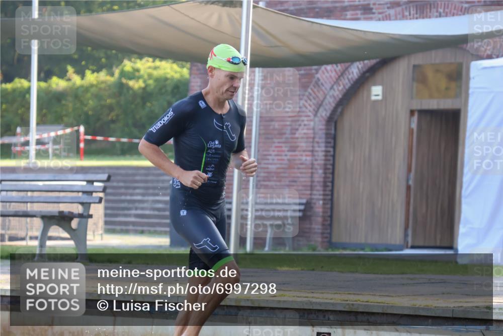 08.09.2024 - Stadtparktriathlon Luisa Fischer http://msf.ph/oto/6997298 08.09.2024 08:59:42 Schwimmen 116, 124 meine-sportfotos.de