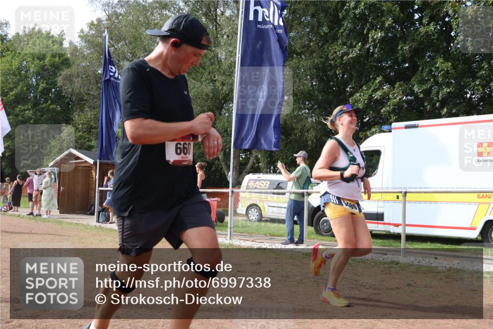 08.09.2024 - Airport Race Strokosch-Dieckow http://msf.ph/oto/6997338 08.09.2024 12:38:16 Ziel 54, 166, 660, 878, 1009, 1112, 1489, 1537, 3137 meine-sportfotos.de