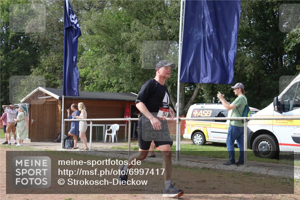 08.09.2024 - Airport Race Strokosch-Dieckow http://msf.ph/oto/6997417 08.09.2024 12:38:19 Ziel 54, 653, 660, 890, 948, 1009, 1112, 1537 meine-sportfotos.de
