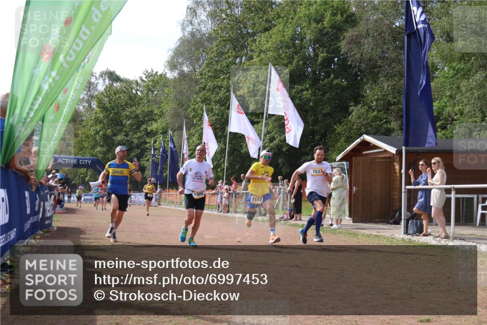 08.09.2024 - Airport Race Strokosch-Dieckow http://msf.ph/oto/6997453 08.09.2024 12:38:21 Ziel 54, 653, 890, 948, 1009, 1112, 1537 meine-sportfotos.de