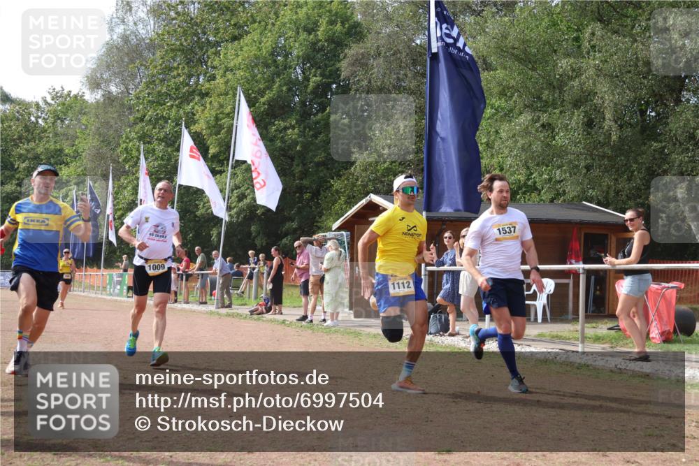 08.09.2024 - Airport Race Strokosch-Dieckow http://msf.ph/oto/6997504 08.09.2024 12:38:21 Ziel 54, 653, 890, 948, 1009, 1112, 1537 meine-sportfotos.de