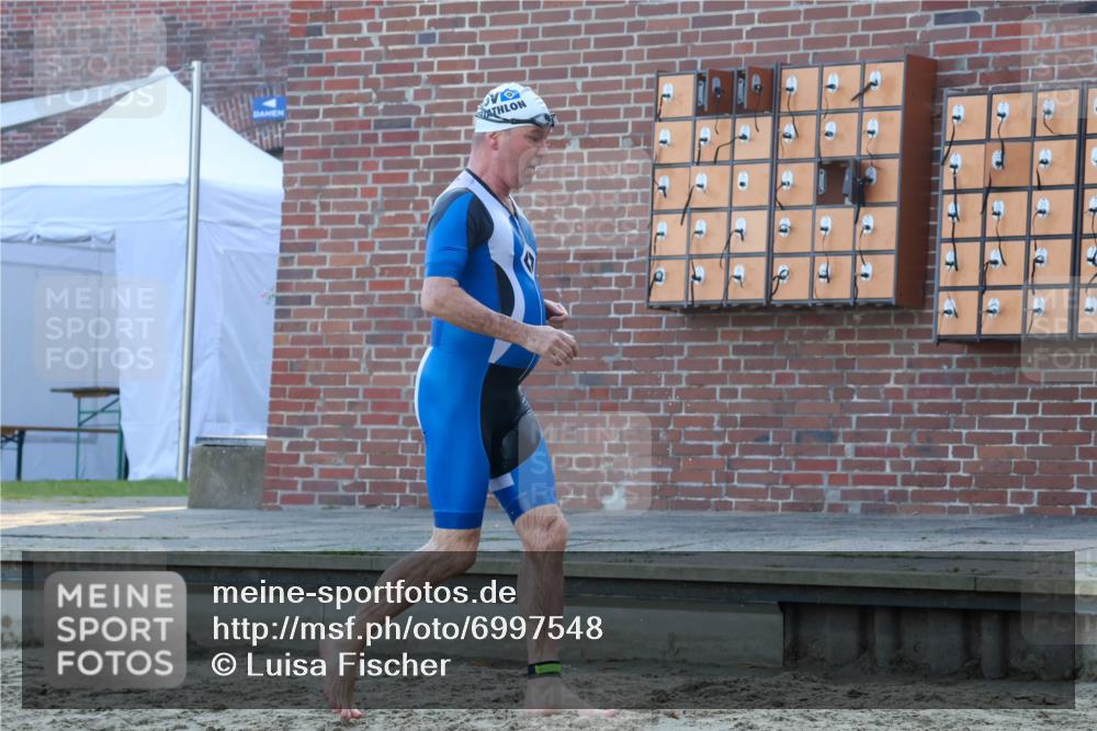 08.09.2024 - Stadtparktriathlon Luisa Fischer http://msf.ph/oto/6997548 08.09.2024 09:02:47 Schwimmen 100, 101 meine-sportfotos.de