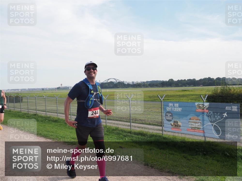 08.09.2024 - Airport Race Miley Keyser http://msf.ph/oto/6997681 08.09.2024 12:20:04 Laufen OLYMPUS, DIGITAL, CAMERA meine-sportfotos.de