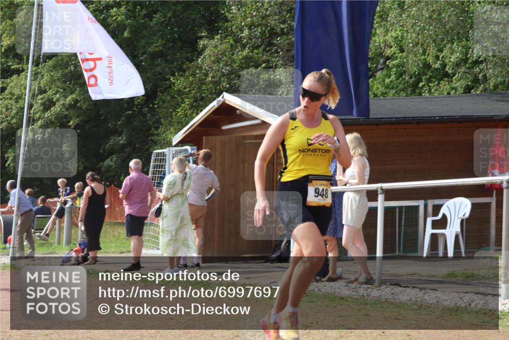 08.09.2024 - Airport Race Strokosch-Dieckow http://msf.ph/oto/6997697 08.09.2024 12:38:27 Ziel 78, 653, 890, 948, 3105 meine-sportfotos.de