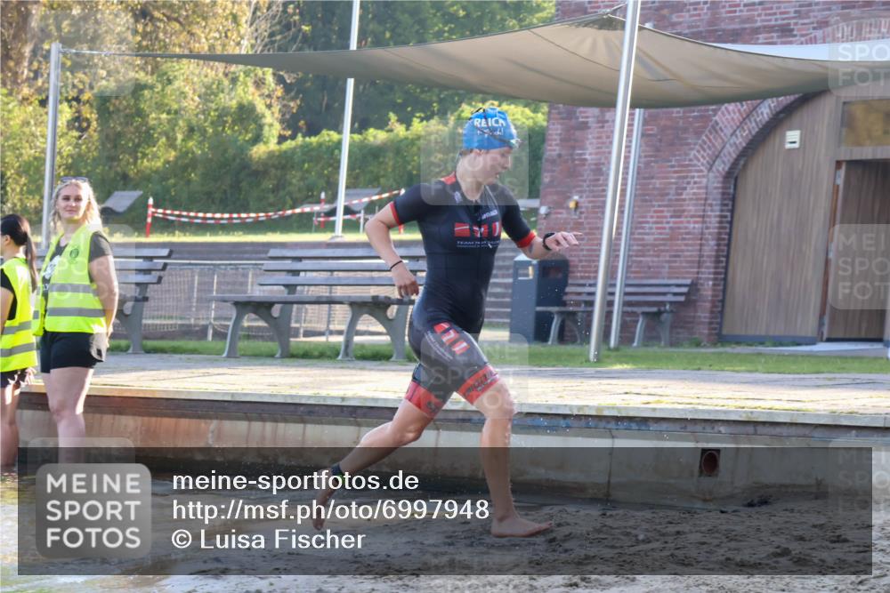 08.09.2024 - Stadtparktriathlon Luisa Fischer http://msf.ph/oto/6997948 08.09.2024 09:06:06 Schwimmen 153, 154, 172 meine-sportfotos.de