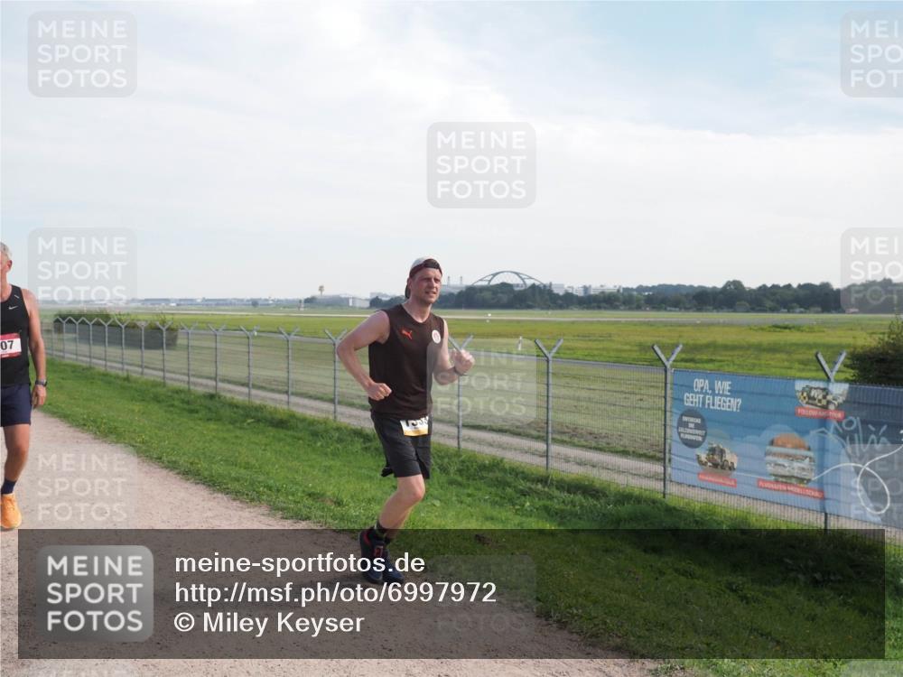 08.09.2024 - Airport Race Miley Keyser http://msf.ph/oto/6997972 08.09.2024 12:20:16 Laufen OLYMPUS, DIGITAL, CAMERA meine-sportfotos.de