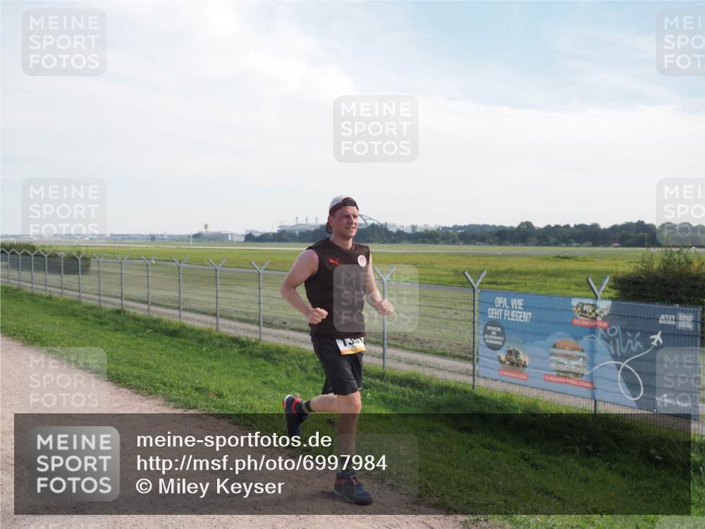 08.09.2024 - Airport Race Miley Keyser http://msf.ph/oto/6997984 08.09.2024 12:20:17 Laufen OLYMPUS, DIGITAL, CAMERA meine-sportfotos.de