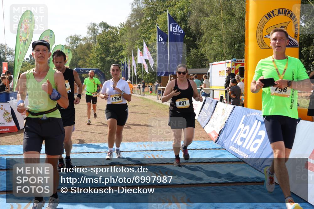 08.09.2024 - Airport Race Strokosch-Dieckow http://msf.ph/oto/6997987 08.09.2024 12:52:38 Ziel 96, 322, 432, 454, 844, 891, 1037, 1170, 1314, 1328, 1365, 1389, 1511 meine-sportfotos.de