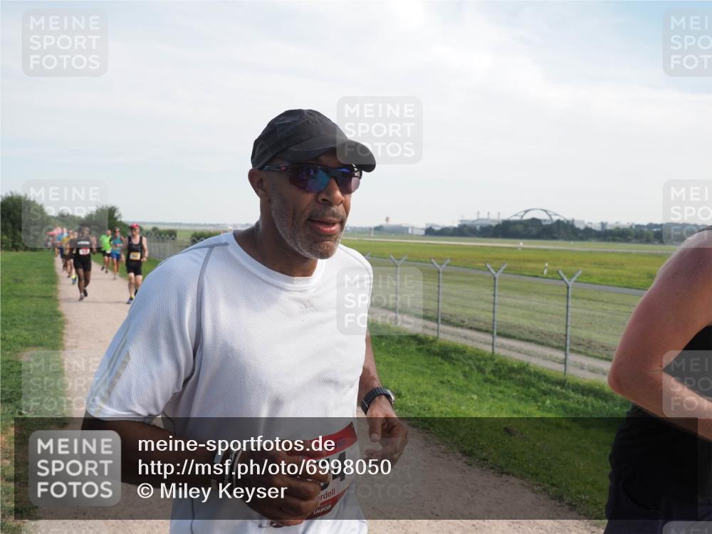 08.09.2024 - Airport Race Miley Keyser http://msf.ph/oto/6998050 08.09.2024 12:20:19 Laufen OLYMPUS, DIGITAL, CAMERA meine-sportfotos.de