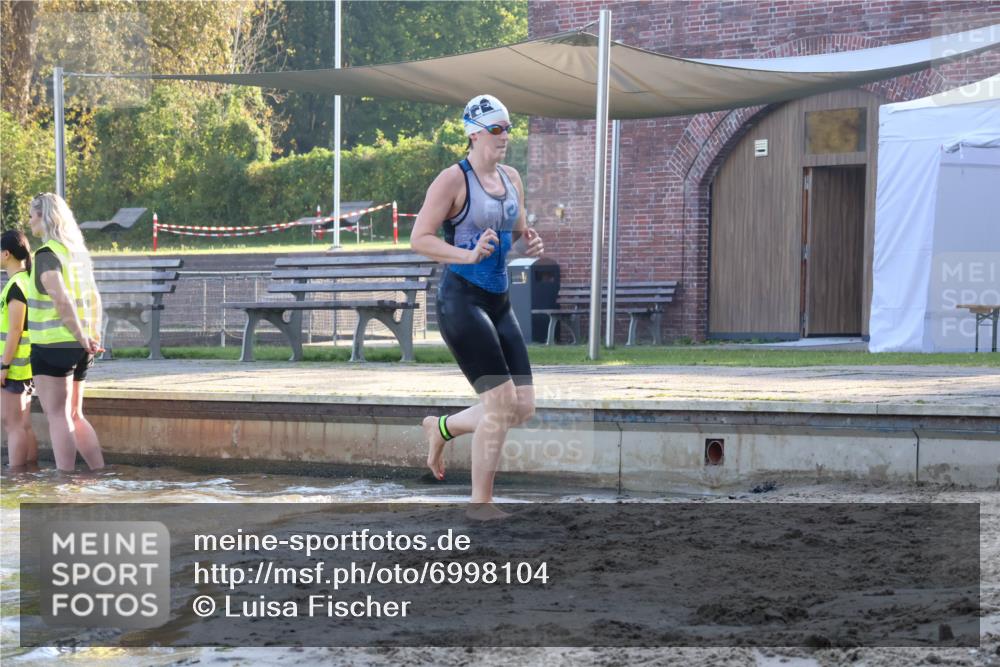 08.09.2024 - Stadtparktriathlon Luisa Fischer http://msf.ph/oto/6998104 08.09.2024 09:06:51 Schwimmen 138, 150, 151, 163 meine-sportfotos.de
