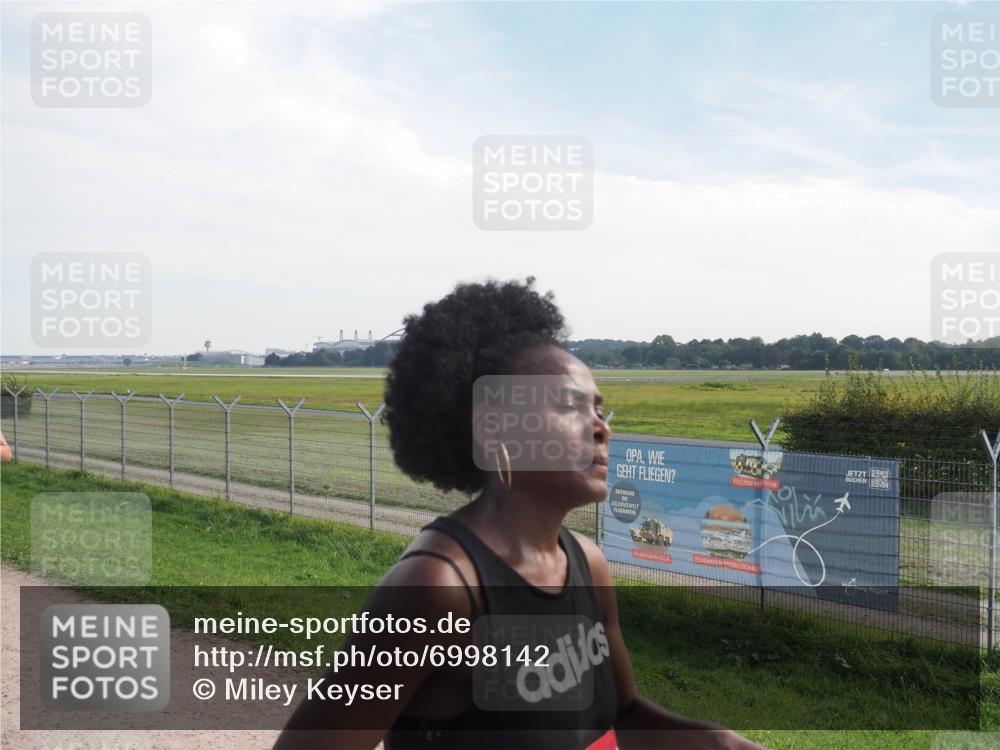 08.09.2024 - Airport Race Miley Keyser http://msf.ph/oto/6998142 08.09.2024 12:20:25 Laufen OLYMPUS, DIGITAL, CAMERA meine-sportfotos.de